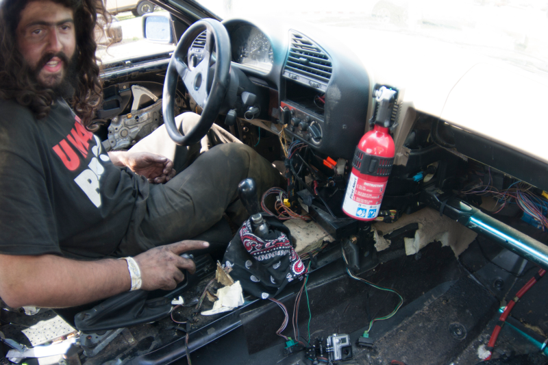 Illustration for article titled 36 Hours And An E36: Building A BMW Drift Car For Under A Grand